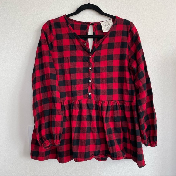 Fantastic Fawn Tops - Fantastic Fawn 100% Cotton Flannel Black & Red Button Down Shirt Ruffle Blouse